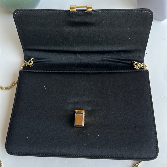 Vintage Tano of Madrid Black Clutch with Gold Chain Strap - Picture 8 of 14